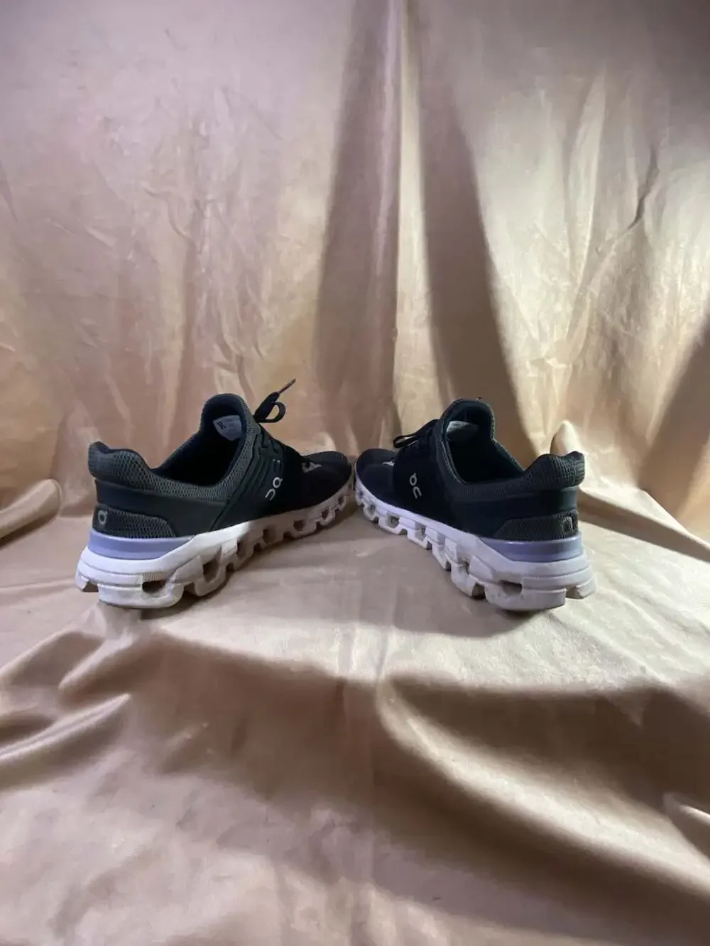 On Running Cloudswift Magnet/Lavender Women's Running Shoes: 7.5